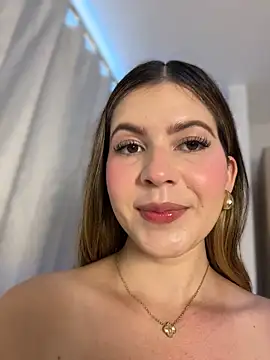 naughty__angel XXX чат на живо
