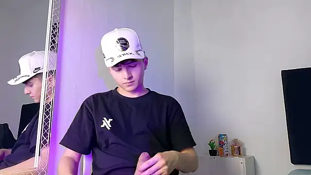 LunayDream's Live XXX Chat