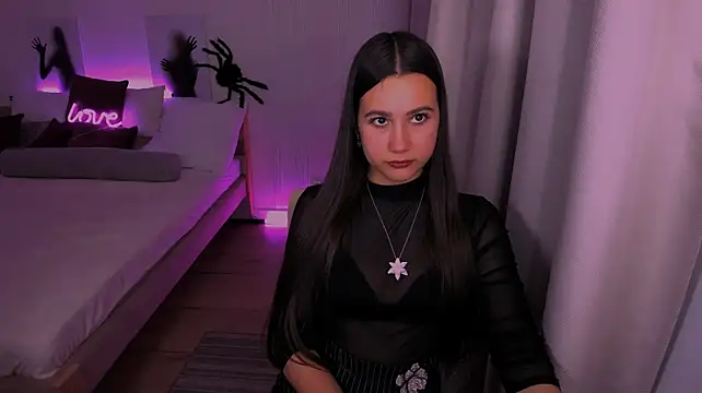 Chat +18 de GabrielleEvy ao vivo