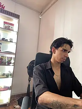 Kael_bickcock Webcam show