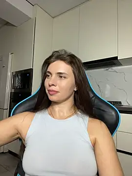 Chat +18 de CurlyLara ao vivo