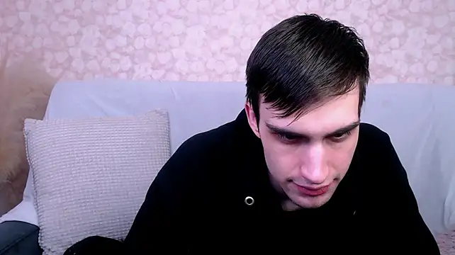 DeanWilde live XXX chat