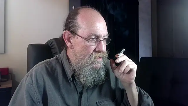 Uncle_Hottie's Live XXX Chat