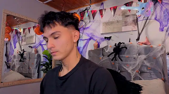 Axel_Ryder Live XXX-chat