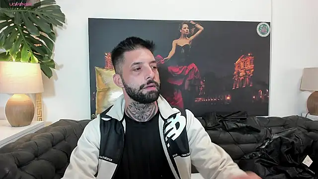 TommyDum's Live XXX Chat