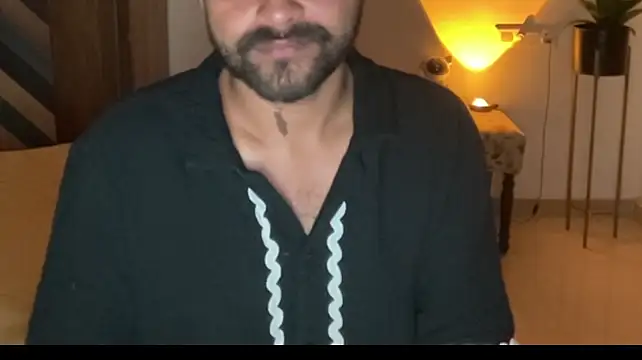 Chat +18 de Mr_Ajnabee ao vivo