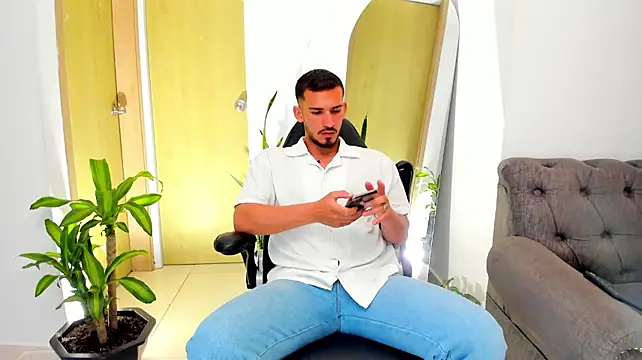 estiviin Webbikameraesitys