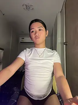 hugecock_molly Live XXX Chat