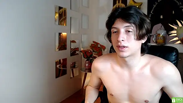 Marcoviolet Adlı Modelin Canlı XXX Sohbeti
