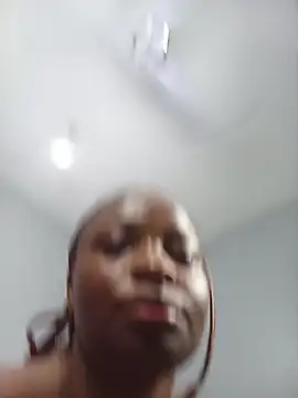 LunaDarlin's Live XXX Chat
