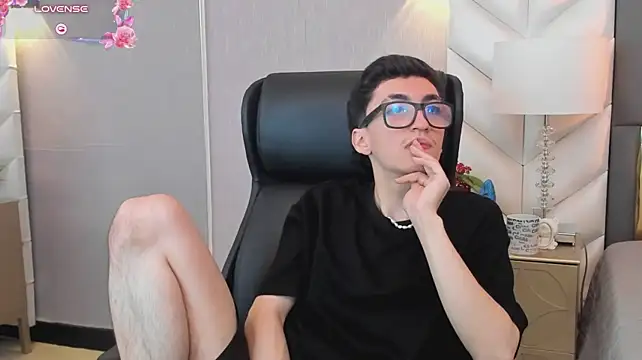 Chat +18 de GaelDuke ao vivo