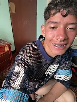 عرض كام heyy_noah11