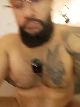Luke__09 Chat XXX in diretta