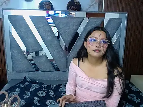 samipetite66 Chat XXX live