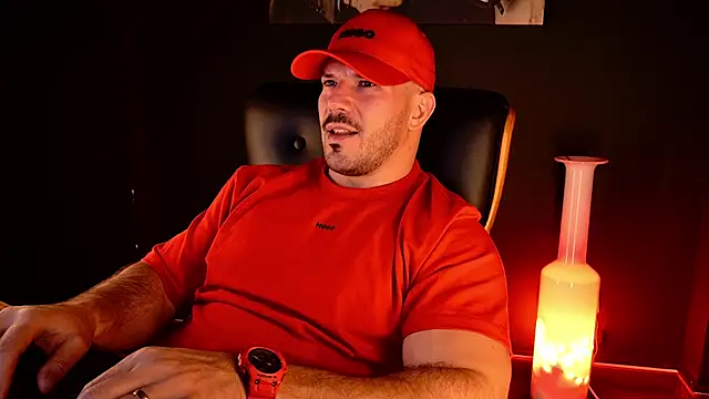 AngeloEric XXX чат на живо