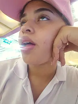 NaiiaCirce Live XXX-Chat