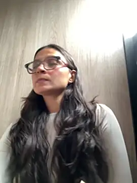 Chat +18 de Gia_Mazzon ao vivo