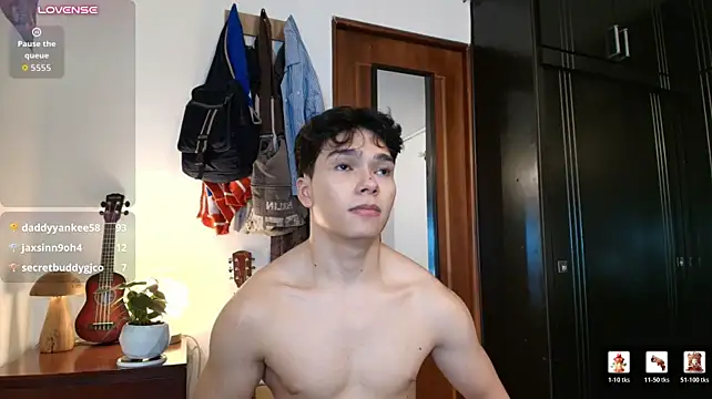 Chatroom XXX en direct de luandy_1