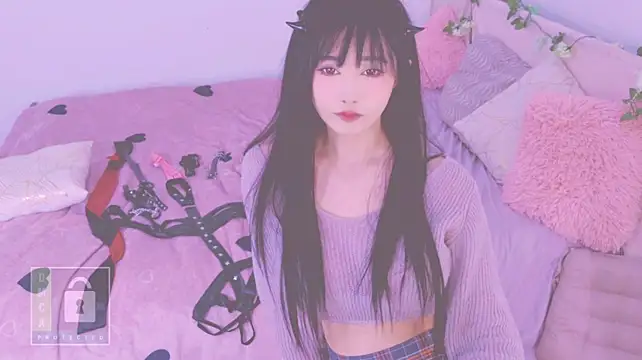 แชท XXX สดของ LongoriaEva