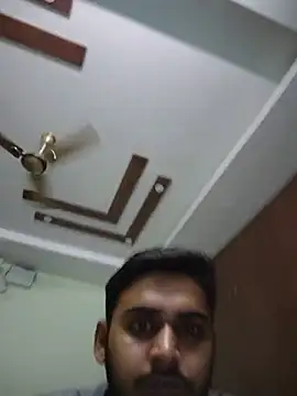 rahulsaxy Chat XXX in diretta