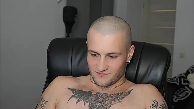 Igor_Wilde Adlı Modelin Canlı XXX Sohbeti