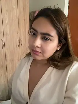 Živý XXX chat Miabonnett_