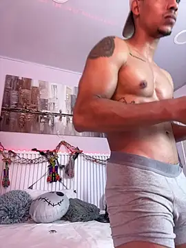 Radly_Andrewn Live XXX chat