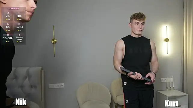 צ'אט XXX בשידור חי של Nik_Sharp