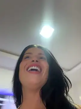 Rafaellaz Adlı Modelin Canlı XXX Sohbeti