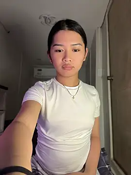 Czat XXX na żywo – hugecock_molly