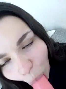BadPeroCute – Live XXX-chat