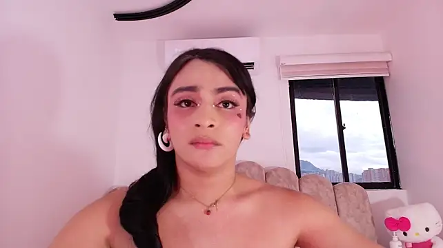 Malaia_thompson_ Adlı Modelin Canlı XXX Sohbeti