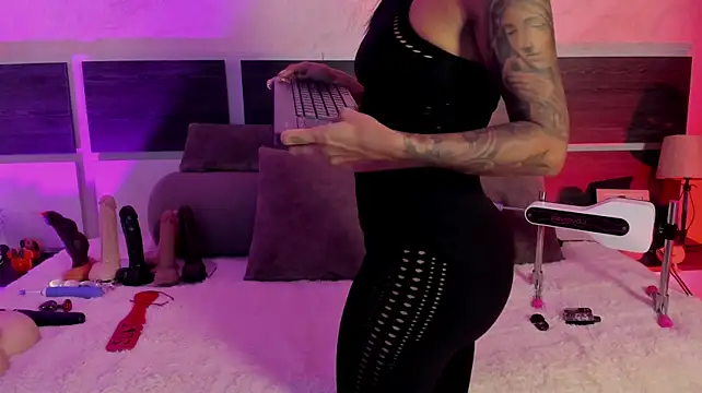 Chat +18 de Natalia_Cruzz ao vivo