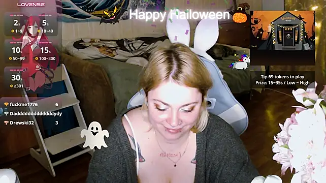 EyesUpHere8's Live XXX Chat