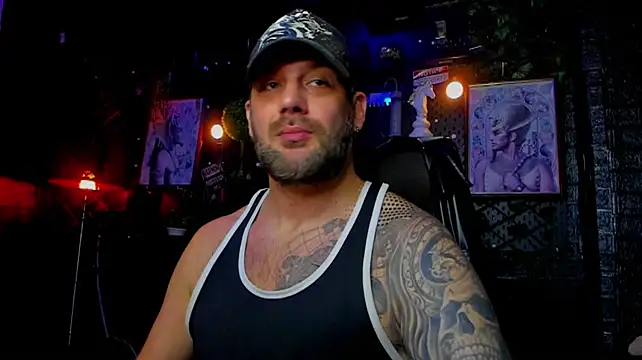 LexHardy – Naživo XXX chat