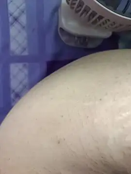 Maya-120 লাইভ XXX চ্যাট
