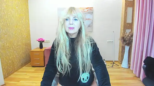 Anna_Diax 即時 XXX 聊天