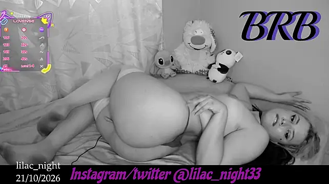 הופעת וובקאם של lilac_night33