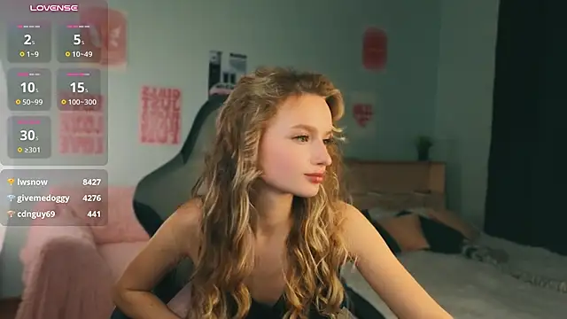 evamoonisn Live XXX chat