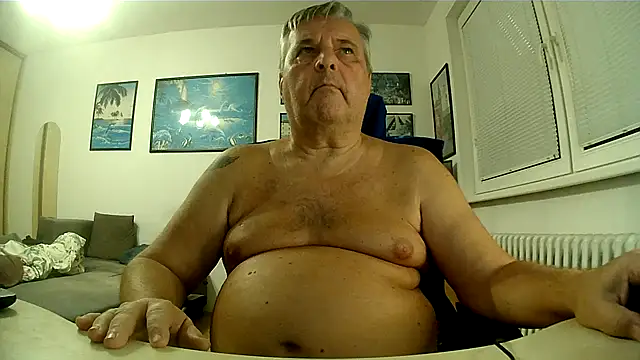 Chatroom XXX en direct de Robert_SK1