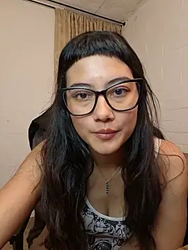 kittykawaii11's Live XXX Chat