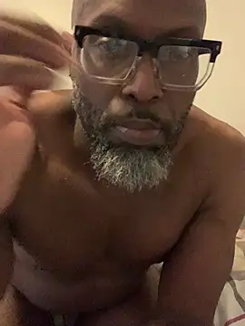XXX chat uživo modela masterbater4000