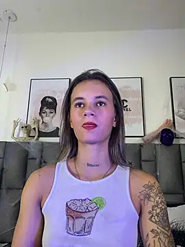 JuliaColemann Chat XXX in diretta