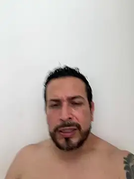 צ'אט XXX בשידור חי של JX7NOVA