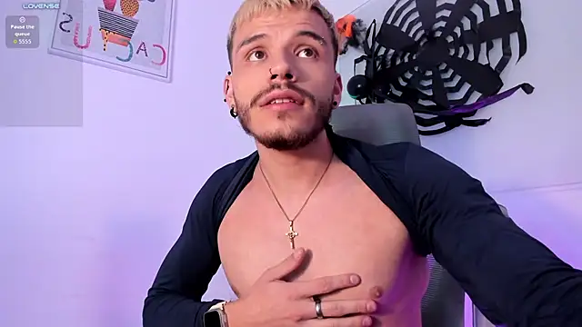Czat XXX na żywo – Lian_ferrer