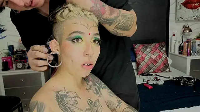 inkedsinners_ – Live XXX-chat