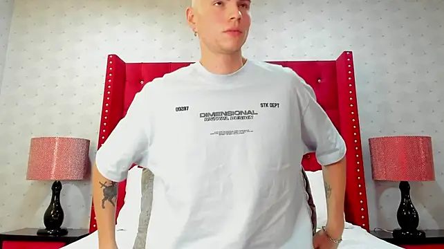 Chat XXX ao vivo de NickWild