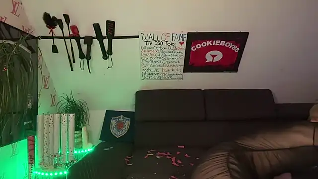 Cookieboy88 Live XXX-chat