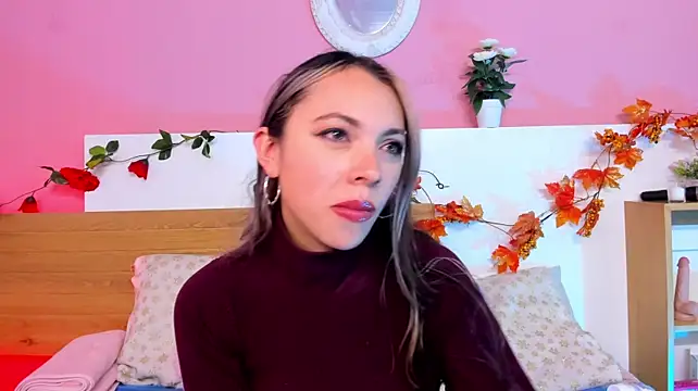 دردشة AshleyBenoitt الجنسية المباشرة