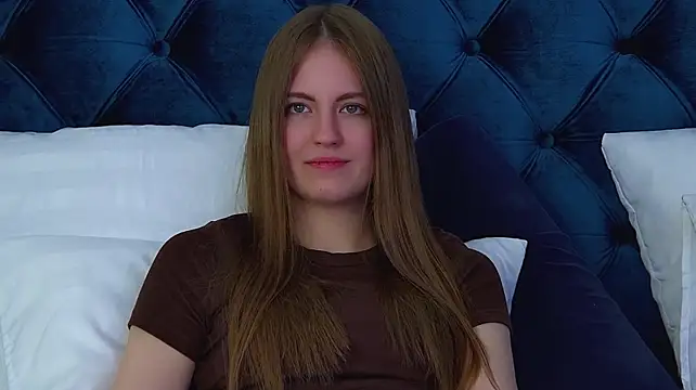دردشة SofiaSarvains الجنسية المباشرة